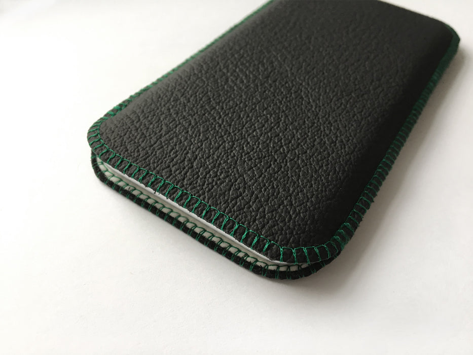 Handytasche Rindleder kohlgrau CONCUELA Naht grün