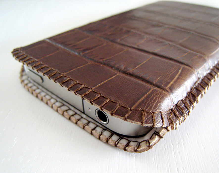 Handytasche Leder Krokoprägung braun - CONCUELA 